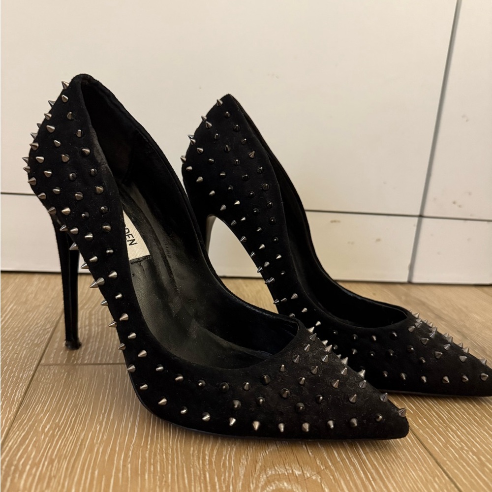 Steve Madden Black Studded Heels